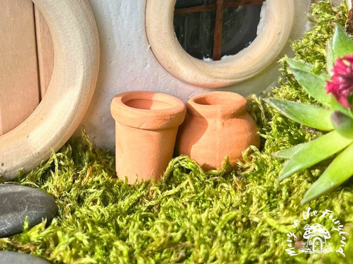 2x Miniature Terracotta Clay Pots