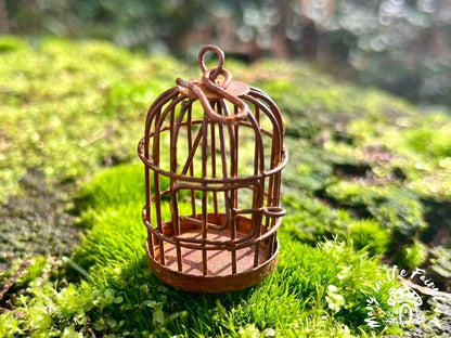 Enchanting Miniature Metal Fairy Birdcage - Vintage Rusty Ornaments for Fairy Gardens