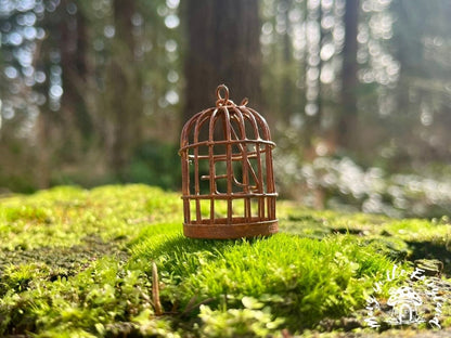 Enchanting Miniature Metal Fairy Birdcage - Vintage Rusty Ornaments for Fairy Gardens