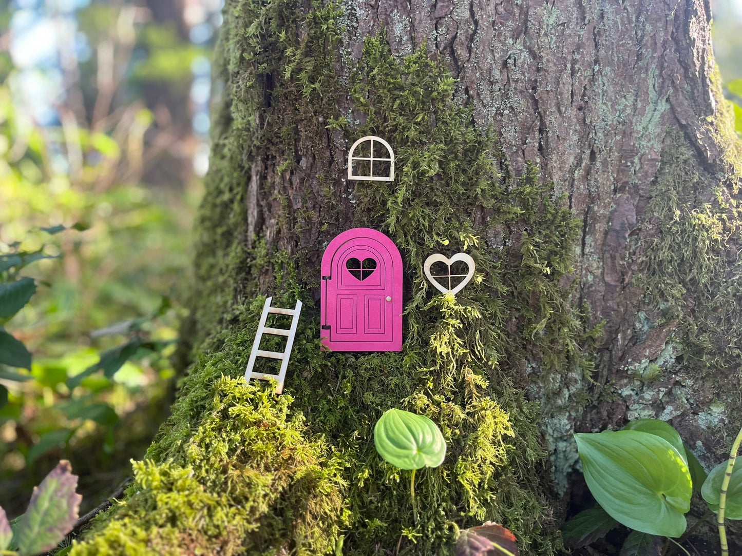 Handcrafted Openable Colored Fairy Doors for Enchanting Outdoor Fairy Gardens