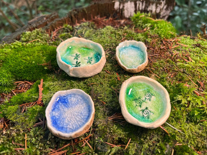 Handmade Fairy Pond – A Whimsical Addition to Your Fairy Garden