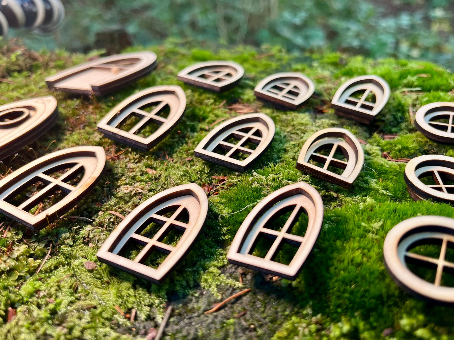 DIY small fairy door with windows