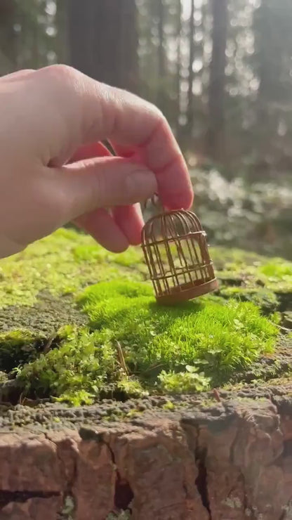 Enchanting Miniature Metal Fairy Birdcage - Vintage Rusty Ornaments for Fairy Gardens